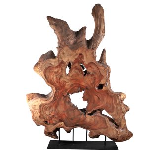Holzdekoration auf Ständer