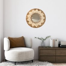 Wall mirror made of raffia, cotton and shells