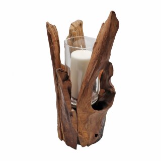 Driftwood design with lantern