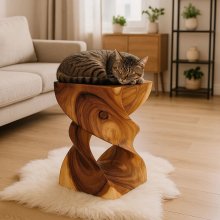 Hocker aus Thailändischer Akazie gewunden Höhe ca. 50 cm, 27x27 cm