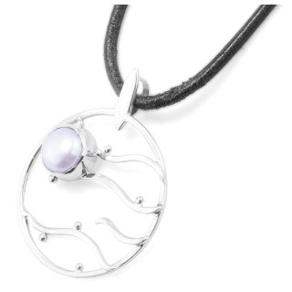 Anhänger, aus Silber mit Perle